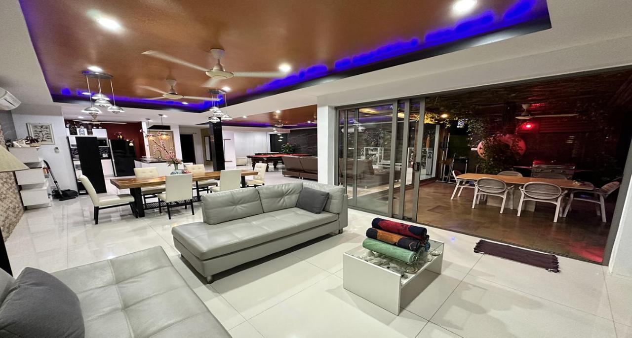 Villa Jacuzzi Seaview Villa Παραλία Σαγουένγκ Εξωτερικό φωτογραφία