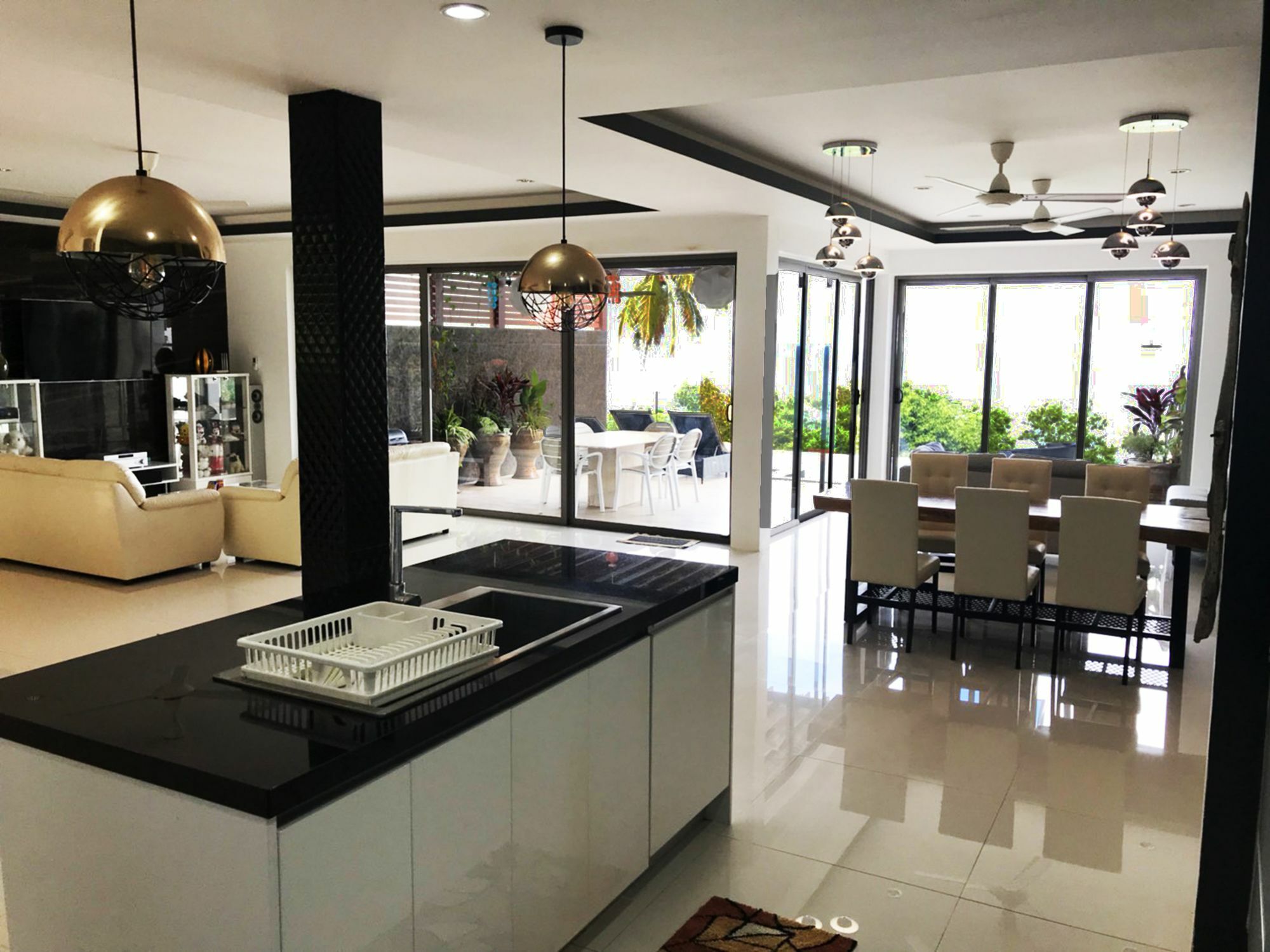 Villa Jacuzzi Seaview Villa Παραλία Σαγουένγκ Εξωτερικό φωτογραφία